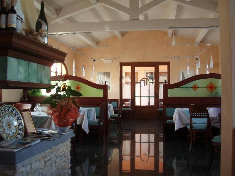 ריוטורטו Villaggio Turistico Airone מראה חיצוני תמונה